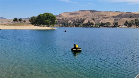 castaic lake fishing|Castaic Lake .